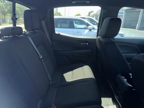 Used 2023 Chevrolet Colorado LT w/ LT Convenience Package image 4