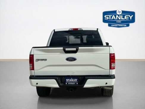 Used 2016 Ford F150 XLT w/ Equipment Group 302A Luxury RWD image 7