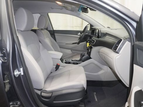 Used 2019 Hyundai Tucson SE image 12