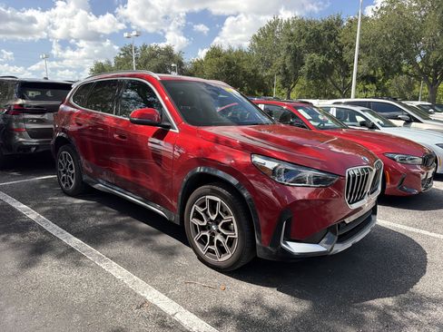 Used 2026 BMW X1 xDrive28i AWD/4WD image 1