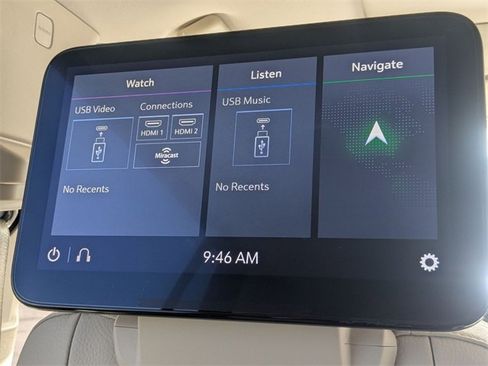 Used 2021 GMC Yukon Denali w/ Denali Premium Package image 35