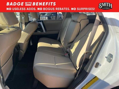 Used 2020 Toyota 4Runner SR5 Premium image 13