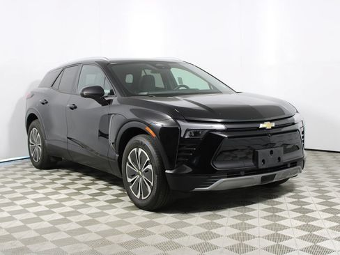 Used 2024 Chevrolet Blazer EV LT AWD/4WD image 22