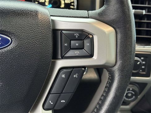 Used 2020 Ford F150 Lariat w/ Equipment Group 502A Luxury image 12