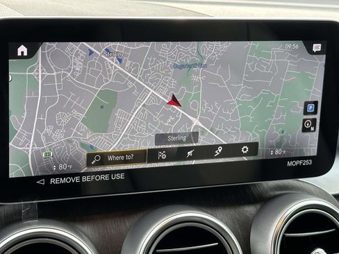 Used 2022 Mercedes-Benz GLC 300 4MATIC image 10