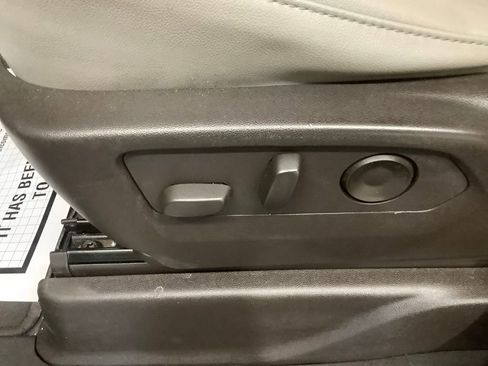 Used 2021 Chevrolet Tahoe LT image 11