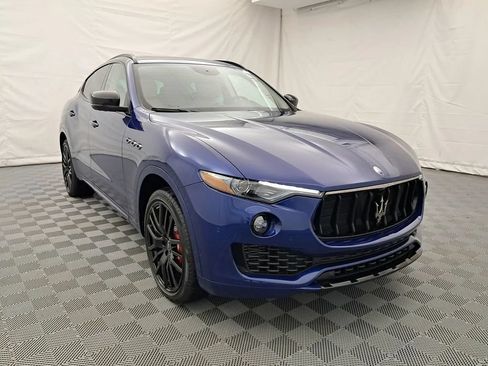 Used 2021 Maserati Levante S AWD/4WD image 2