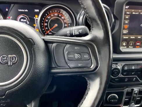 Used 2022 Jeep Gladiator Sport AWD/4WD image 24