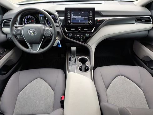 Used 2023 Toyota Camry LE FWD image 32