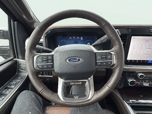 Used 2026 Ford F450 King Ranch w/ FX4 Off-Road Package image 14