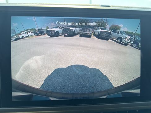 Used 2024 Jeep Wrangler Unlimited Sahara AWD/4WD image 28