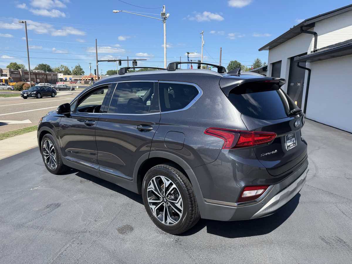 Used 2020 Hyundai Santa Fe Limited AWD/4WD image 3