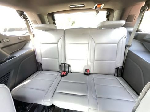 Used 2021 Chevrolet Tahoe Z71 AWD/4WD image 15
