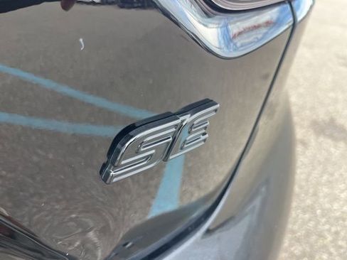 Used 2025 Toyota Corolla SE image 27