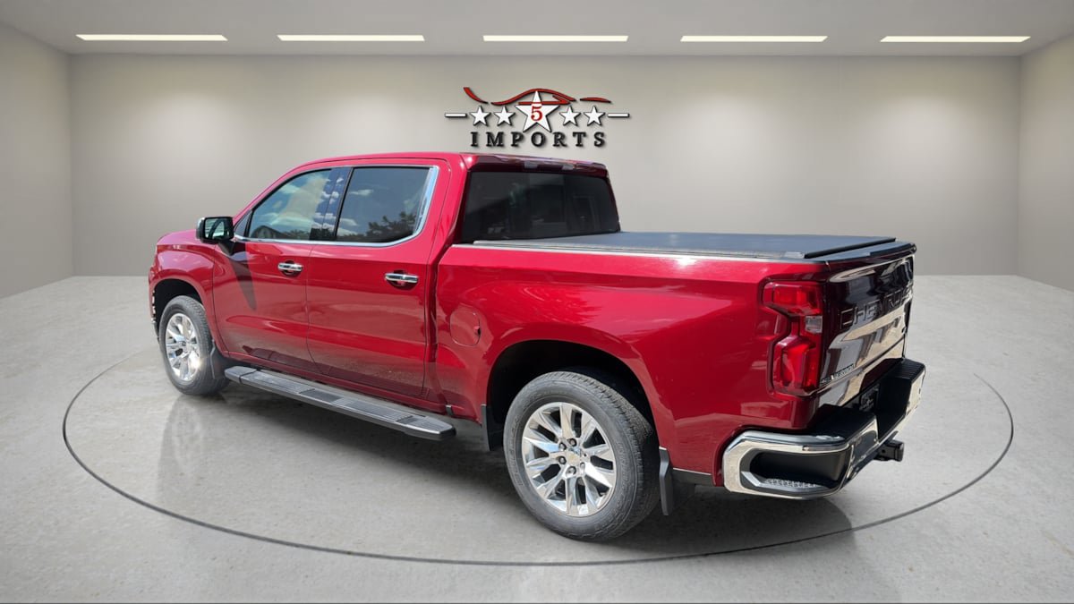Used 2020 Chevrolet Silverado 1500 LTZ AWD/4WD image 3