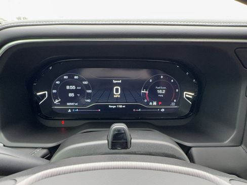 Certified 2024 GMC Yukon Denali Ultimate AWD/4WD image 26