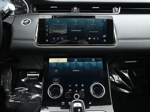 Used 2021 Land Rover Range Rover Evoque R-Dynamic S image 27