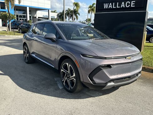 New 2026 Chevrolet Equinox EV LT w/ Convenience Package II image 4