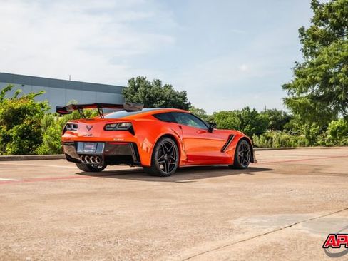 Used 2019 Chevrolet Corvette ZR1 RWD image 55