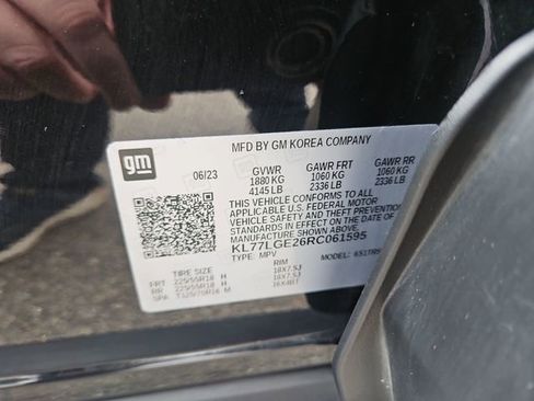 Used 2024 Chevrolet Trax RS FWD image 29