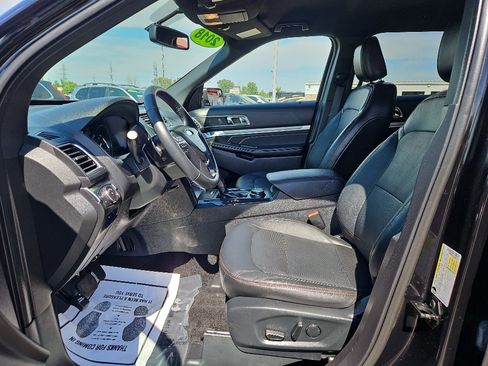 Used 2018 Ford Explorer Sport AWD/4WD image 9
