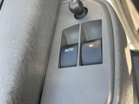 Used 2021 Chevrolet Express 2500 w/ Driver Convenience Package RWD image 21