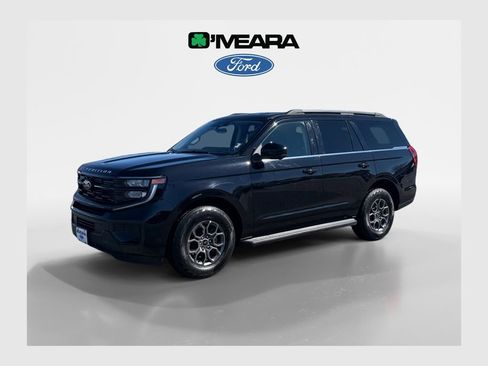 Used 2025 Ford Expedition Active image 1
