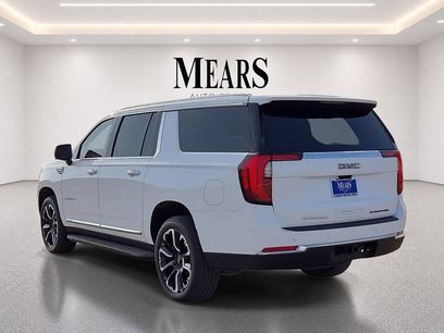 Used 2025 GMC Yukon XL Elevation w/ Elevation Premium Package