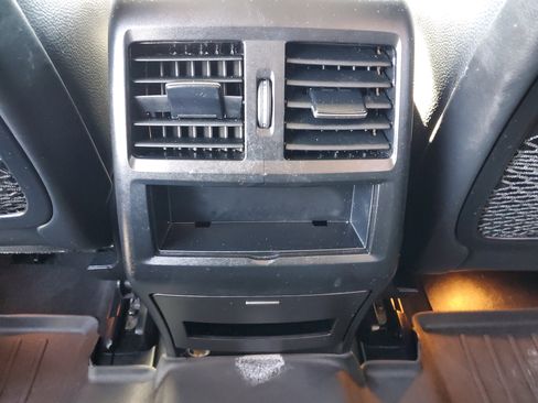 Used 2016 Mercedes-Benz GL 450 GL 450 image 36