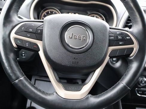 Used 2017 Jeep Cherokee 75th Anniversary image 34