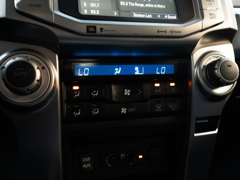 Used 2016 Toyota 4Runner Limited image 36