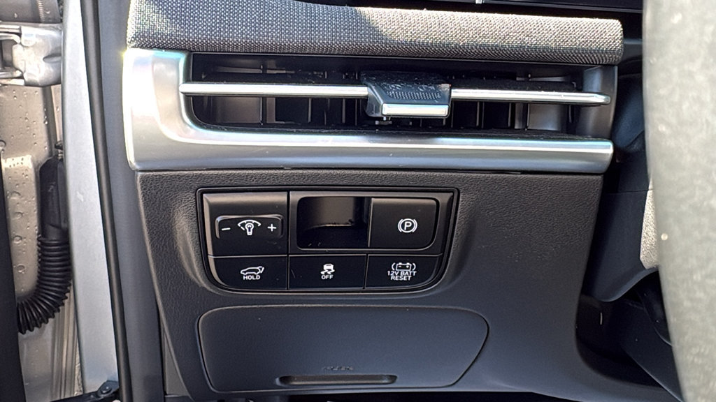 Used 2025 Hyundai Tucson Limited AWD/4WD image 14