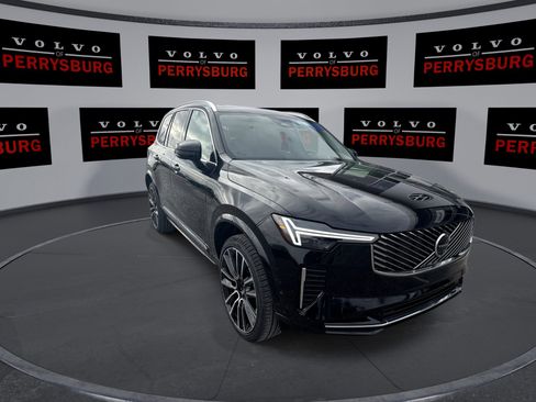 New 2026 Volvo XC90 B6 Plus w/ Protection Package Premier image 2