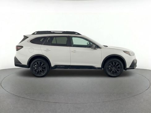 Used 2026 Subaru Outback Limited XT AWD/4WD image 8