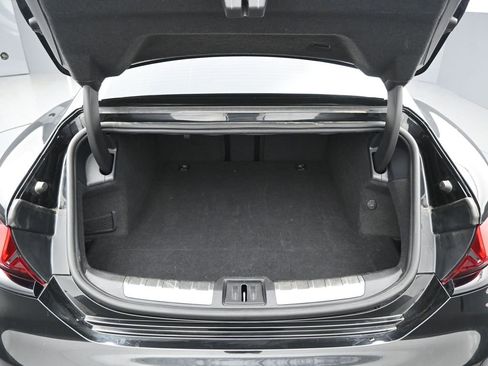 Used 2022 Audi e-tron GT Premium Plus w/ Performance Package image 27