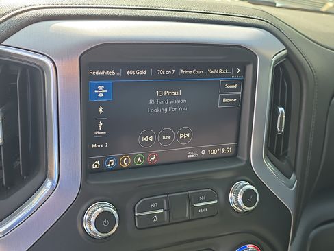 Used 2019 GMC Sierra 1500 SLT w/ SLT Premium Plus Package RWD image 22