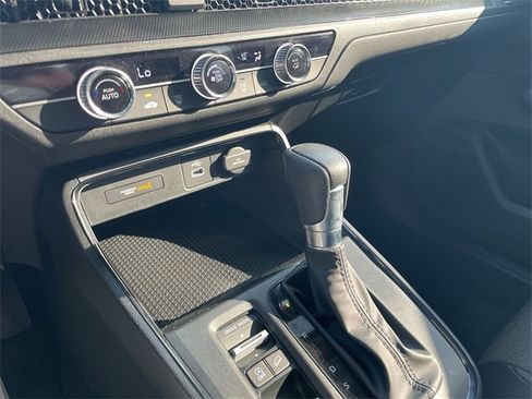 Used 2023 Honda CR-V LX image 20