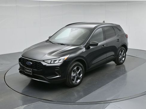 Used 2025 Ford Escape ST-Line image 37