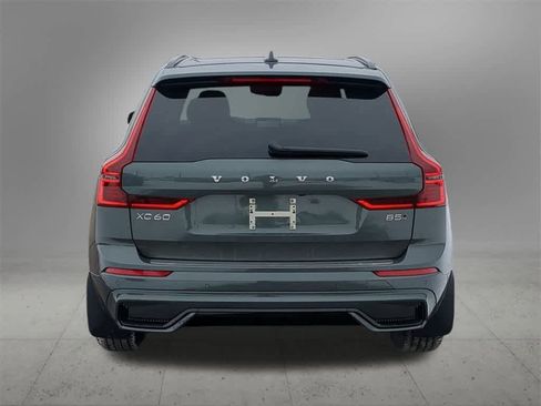 New 2026 Volvo XC60 B5 Plus w/ Protection Package Premier image 5