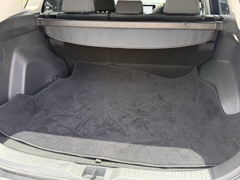 Used 2025 Toyota RAV4 XLE w/ Convenience Package FWD image 33