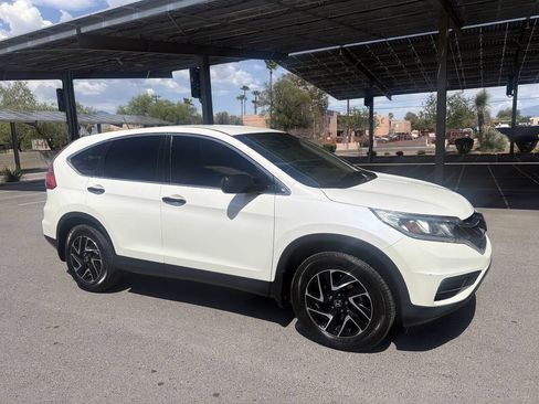 Used 2016 Honda CR-V SE image 11