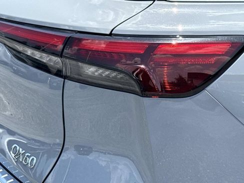 Used 2025 INFINITI QX60 Autograph w/ Cargo Package AWD/4WD image 29
