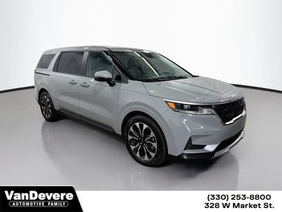 Used 2024 Kia Carnival EX