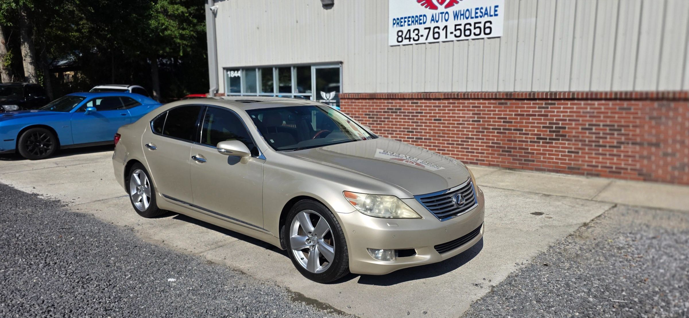 Used 2011 Lexus LS 460 w/ Luxury Value Edition RWD image 2