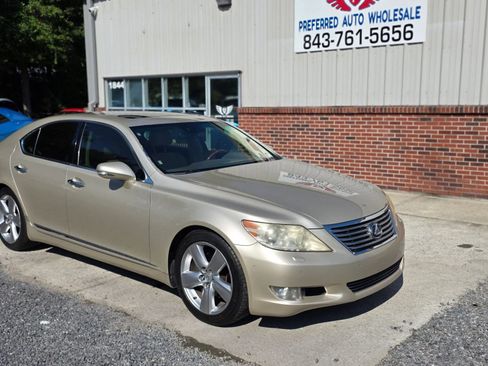 Used 2011 Lexus LS 460 w/ Luxury Value Edition RWD image 2