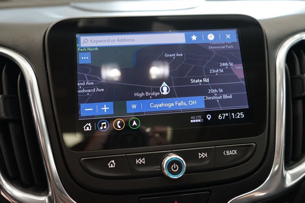 Used 2020 Chevrolet Equinox Premier AWD/4WD image 8