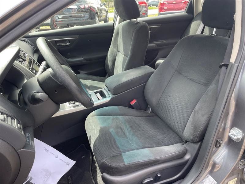 Used 2008 Chevrolet Aveo LS w/ Power Package FWD image 16