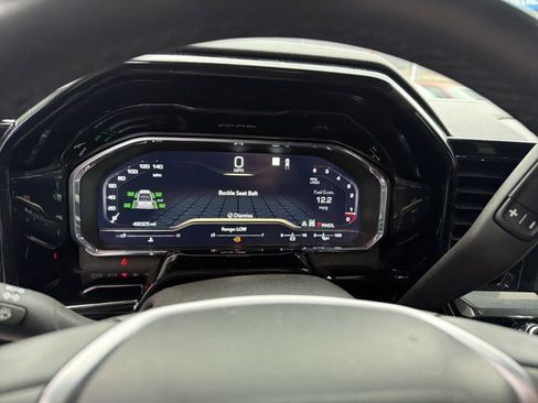 Used 2023 GMC Sierra 1500 Elevation image 17