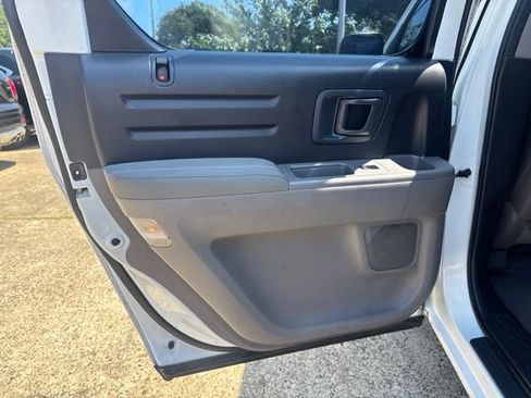 Used 2010 Honda Ridgeline RT image 16