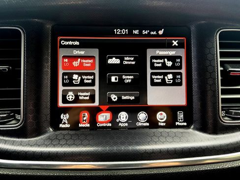 Used 2016 Dodge Charger R/T Scat Pack w/ Technology Group image 22